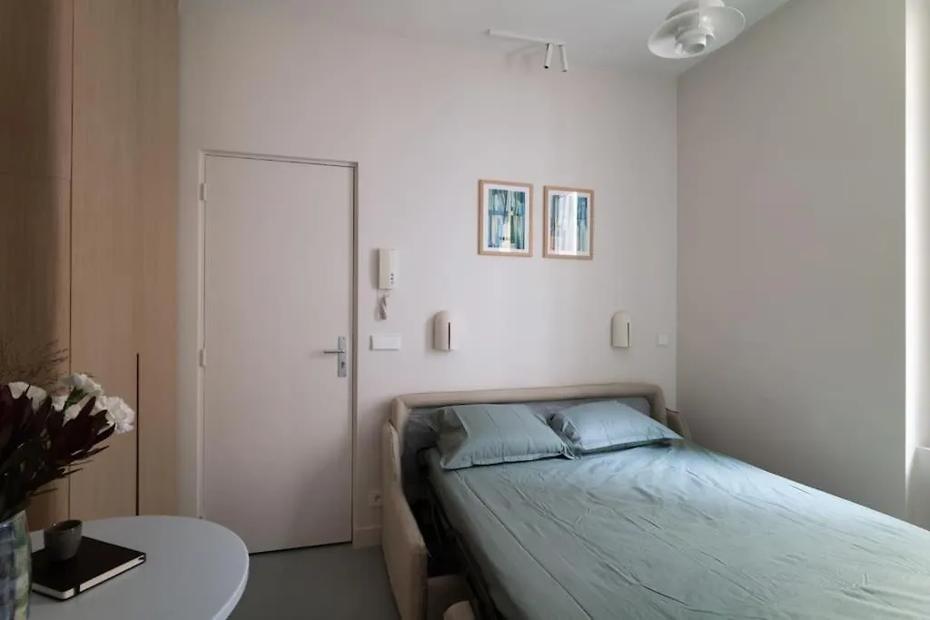 Brand New Design Apt- Montorgueil * Paris